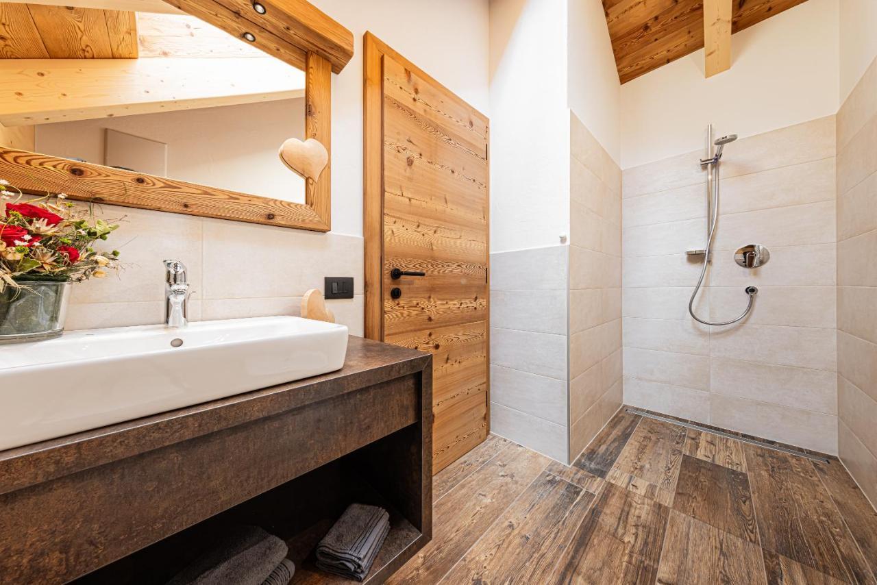 Farm Chalet Jusciara Badia Kültér fotó